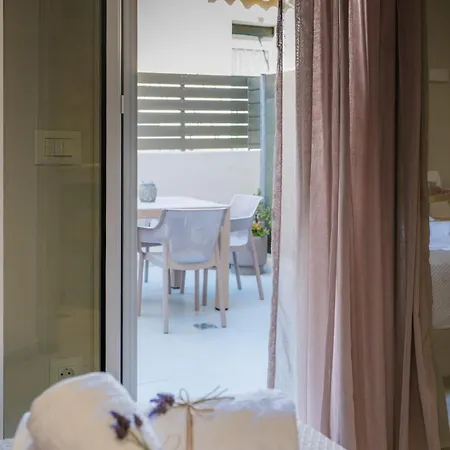 Agora Luxury * Lixouri