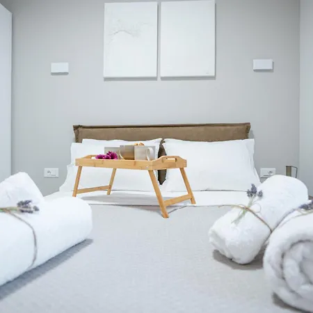Agora Luxury Apartment Lixouri